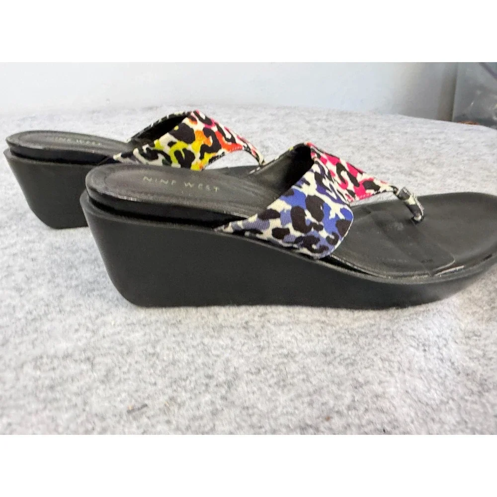 Nine West Womens Multi Color Leopard Print Wedge Sandals Black‎ Platform Thong